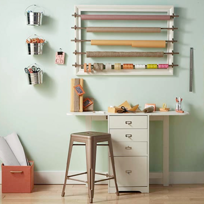 wrapping-station-dowels-hooks-800x800px